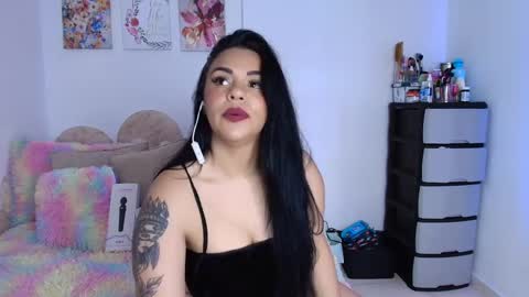 Snapshot of danielacortes03 chatting on October 2025 06:27:02 PM I think I will close this page please leave me a message if you want to know about me online show from October 2025 06:27:02 PM
