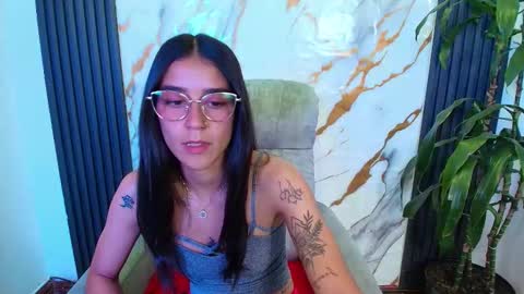 danielamonroe online show from March 2026 05:50:01 PM