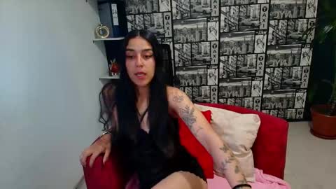 danielamonroe online show from May 2026 10:05:02 PM