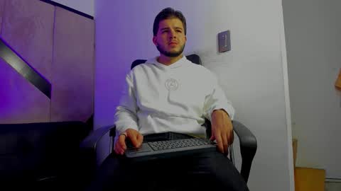 DANIEL online show from October 2025 05:41:02 AM