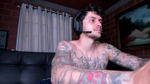 Daniele Bunny online show from December 2024 06:54:02 PM