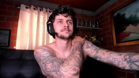 Daniele Bunny online show from January 2025 08:38:02 PM