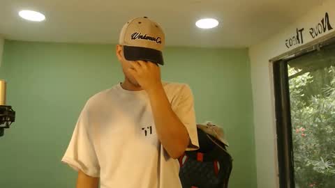 Snapshot of danielitopapii chatting on December 2025 02:14:02 PM danielitopapii online show from December 2025 02:14:02 PM