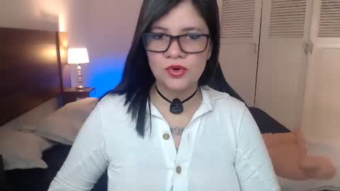 daniellerain online show from June 2026 09:29:01 AM