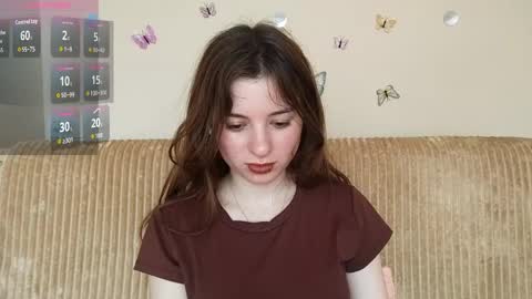 Snapshot of daniellevaulet chatting on May 2026 01:08:02 PM Mia online show from May 2026 01:08:02 PM