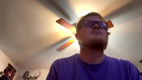 Daniel    y. online show from March 2025 10:21:01 PM