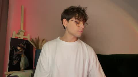 danieltuckerr online show from April 2026 02:07:01 AM