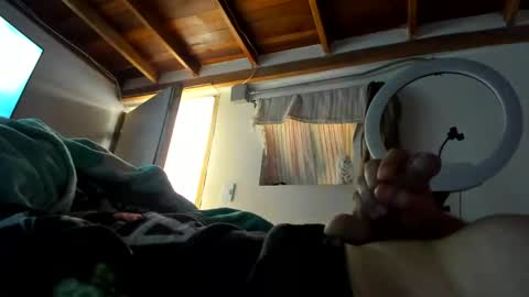 Snapshot of danietravieso127 chatting on October 2025 05:02:02 PM danietravieso127 online show from October 2025 05:02:02 PM