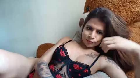 Snapshot of danii_rose chatting on May 2026 08:16:01 PM Rose online show from May 2026 08:16:01 PM