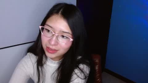 Dani  online show from May 2026 09:39:02 AM