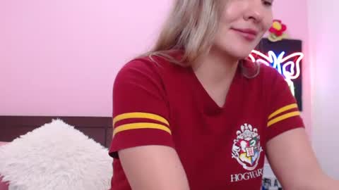 K A R O L online show from December 2024 01:29:01 AM