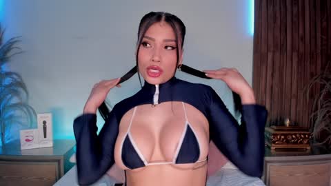 Dani Leon  online show from January 2025 08:32:01 PM