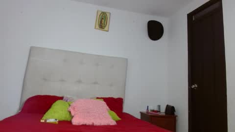 danilove online show from September 2025 07:02:02 PM