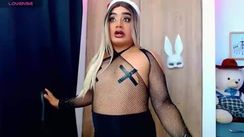 danipein online show from December 2025 08:54:01 AM