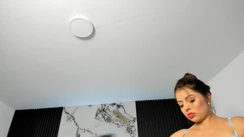 Snapshot of daniphoenixx chatting on September 2025 12:08:02 PM Dani Phonenix online show from September 2025 12:08:02 PM