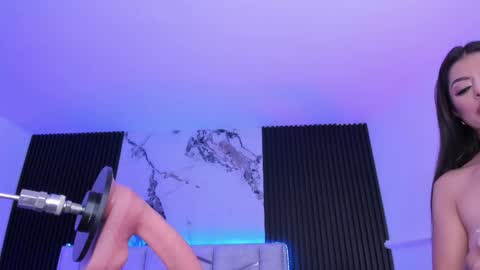 Dani Phonenix online show from January 2026 07:51:02 PM