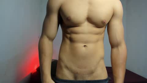 Danisus online show from March 2026 01:29:02 PM