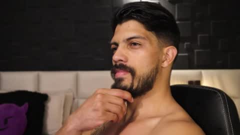 Dann saenz online show from February 2025 09:06:01 PM