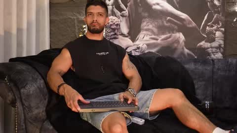 Dann saenz online show from November 2025 08:43:01 PM