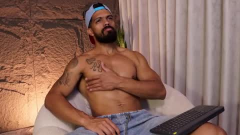 Dann saenz online show from April 2026 02:25:02 PM