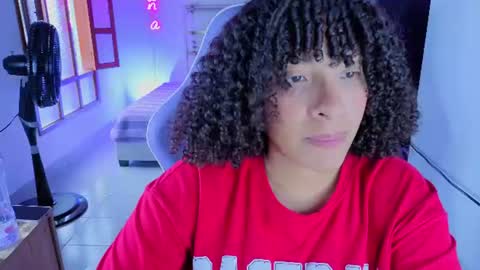 Snapshot of danna_berry chatting on June 2026 09:37:02 PM DannaBerry online show from June 2026 09:37:02 PM
