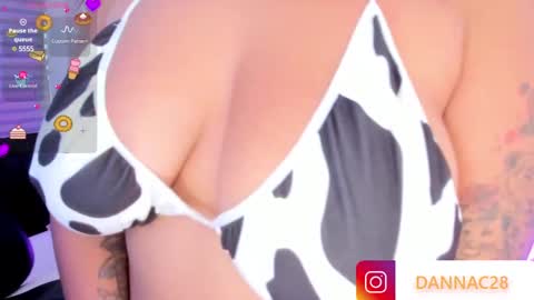 Danna online show from February 2025 12:26:02 PM