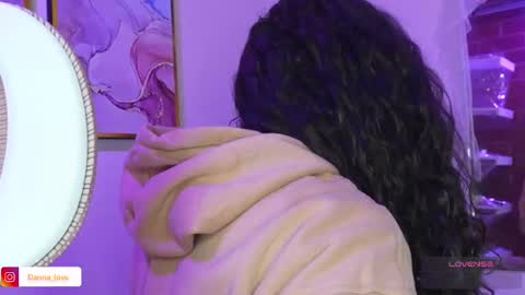 Danna Lovs online show from March 2025 11:07:01 AM