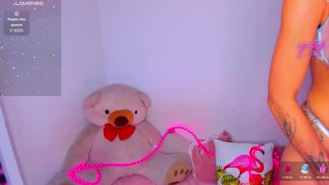 Danna Rhodes online show from April 2026 07:11:01 AM