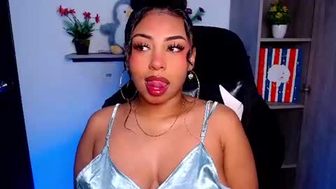 Danna online show from July 2026 11:01:02 AM