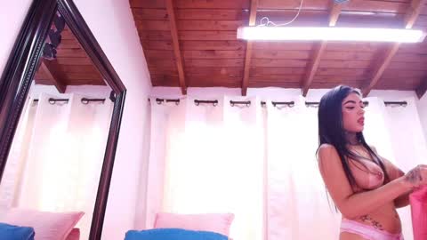 Danna Berlin  online show from January 2025 07:21:02 PM