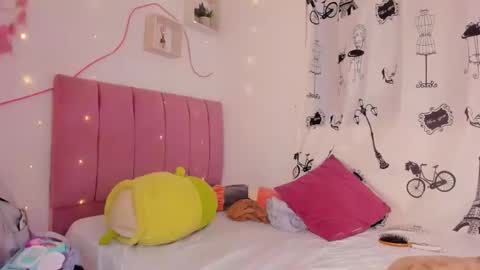 Snapshot of dannagabriella chatting on May 2026 04:52:01 AM dannagabriella online show from May 2026 04:52:01 AM