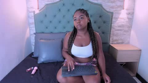 Dannawhisper   online show from May 2026 11:40:01 AM