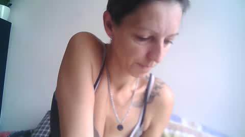 dannica1 online show from October 2025 07:20:02 AM