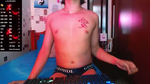 phantom555 online show from November 2025 05:25:01 PM