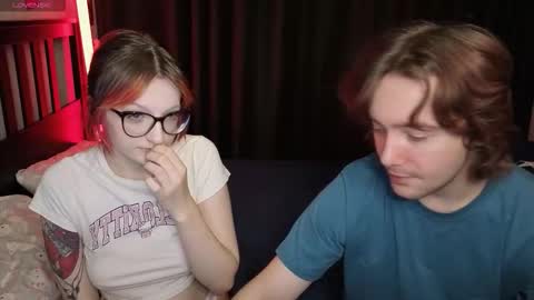 Snapshot of danny_and_ellen chatting on September 2025 05:02:02 PM danny and ellen online show from September 2025 05:02:02 PM