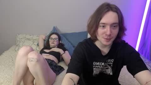 Snapshot of danny_and_ellen chatting on February 2026 05:41:01 PM danny and ellen online show from February 2026 05:41:01 PM