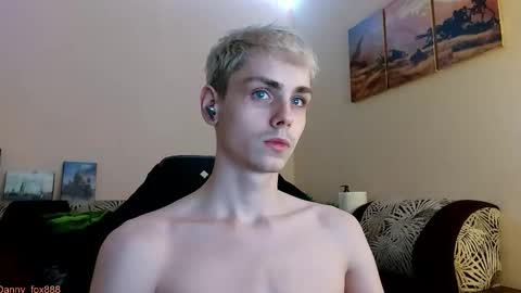 Daniel online show from October 2025 04:44:02 PM