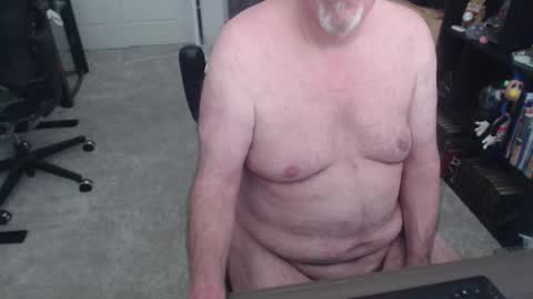 Snapshot of dannybear chatting on September 2025 08:09:02 PM Danny bear online show from September 2025 08:09:02 PM