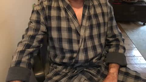 Snapshot of dannybuoy2 chatting on December 2024 10:18:01 AM dannybuoy2 online show from December 2024 10:18:01 AM