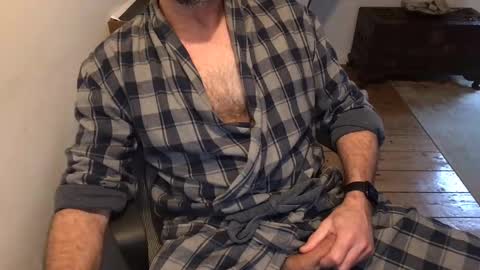 Snapshot of dannybuoy2 chatting on March 2026 08:27:02 AM dannybuoy2 online show from March 2026 08:27:02 AM