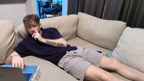 DannyThreeWay online show from November 2025 06:01:01 AM