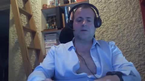 danparis91 online show from February 2026 12:32:01 AM