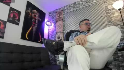 dante_bellini online show from April 2026 02:33:02 PM