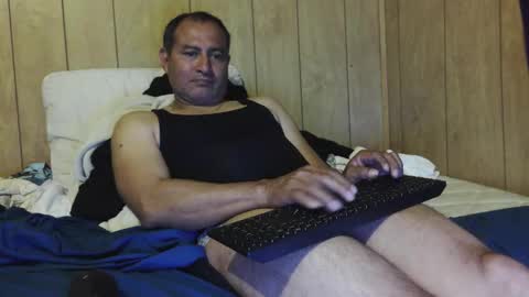 dantehot82 online show from November 2025 12:00:01 AM