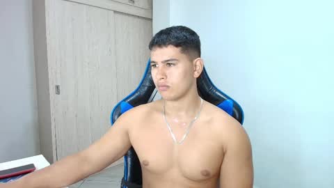 Snapshot of dantraxx chatting on January 2025 03:55:02 PM Dantraxx online show from January 2025 03:55:02 PM