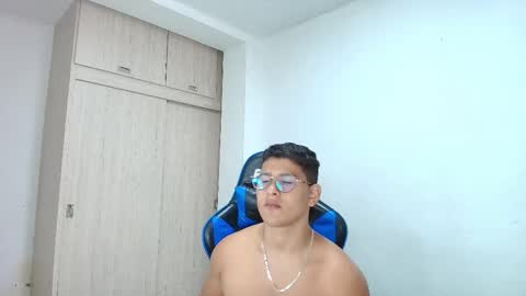 Snapshot of dantraxx chatting on February 2025 07:08:02 PM Dantraxx online show from February 2025 07:08:02 PM