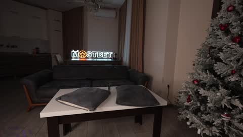 Dany and Anna online show from January 2025 03:03:01 PM