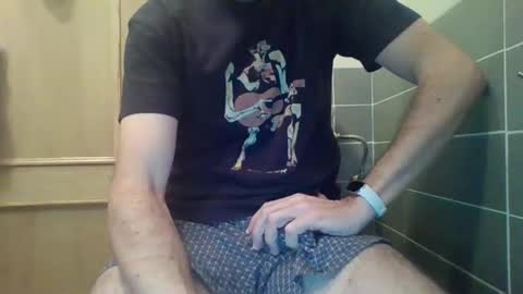 danydotado online show from December 2024 03:00:02 PM