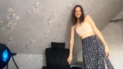 Snapshot of daphinerayman chatting on October 2025 11:47:02 AM Mila online show from October 2025 11:47:02 AM