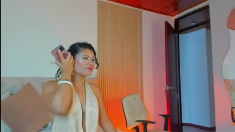 Antonella Mora online show from May 2026 01:20:02 PM
